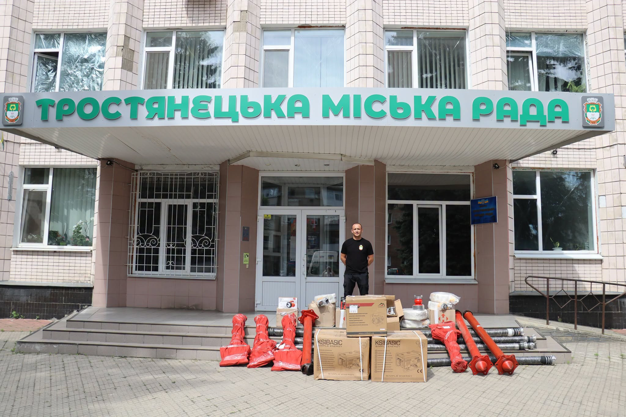 Добровільні пожежні команди Тростянецької громади отримали нове протипожежне спорядження