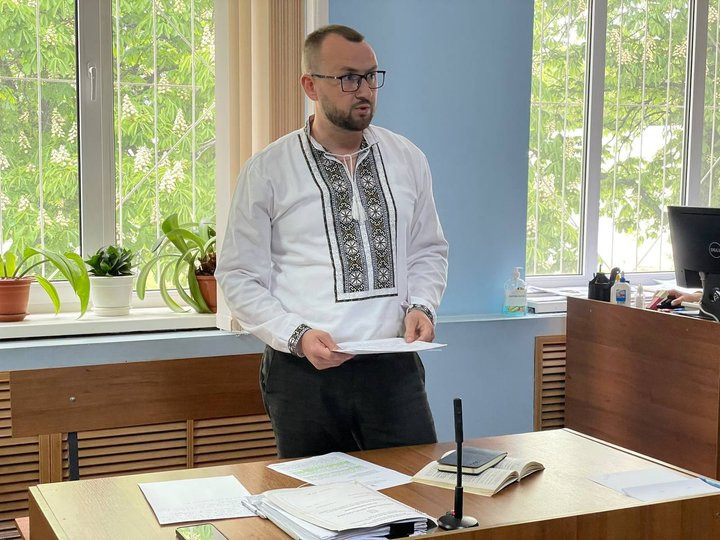 З яких це пір прокуратура займається питанням підготовки до опалювального сезону?