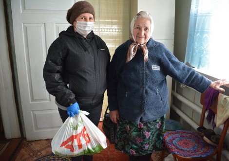 Продуктові набори від «АТБ-Маркет» – для підопічних Територіального центру соціального обслуговування