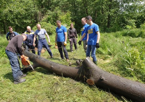 Чергова толока на річці Боромля та в Нескучному