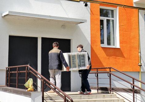 Мешканці будинку на Нескучанській, 9 отримали газові плити