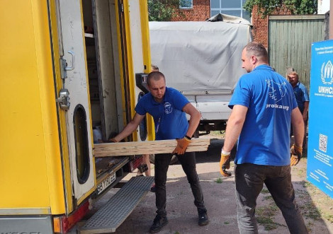 Гуманітарна місія «Проліска» допомогла відновити пошкоджені від атаки безпілотників об'єкти у Тростянці