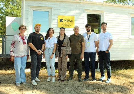 У селі Олексине відкрився новий модульний ФАП від IRC