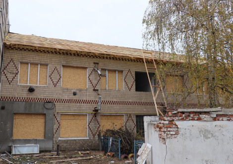 Розпочато ремонти покрівель будинків, постраждалих від ворожої атаки 15 вересня