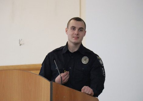 Поліцейські офіцери громади прозвітували про роботу у 2025 році на засіданні виконкому