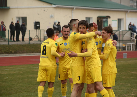 ФК «Тростянець» переміг «Пенуел» 2:0 і повертається в боротьбу за трійку