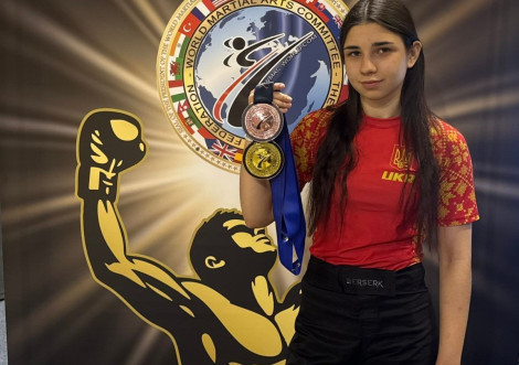 Тростянчанка Дарія Гордієнко стала чемпіонкою Європи з козацького двобою у Словенії