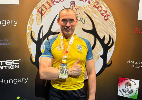 Тростянчанин Володимир Касьяненко став чемпіоном Європи з армрестлінгу у Будапешті