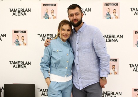 Дует TamerlanAlena вітатиме Тростянець