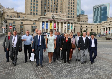 Члени Ради та Правління Асоціації об’єднаних територіальних громад з робочим візитом прибули до Польщі