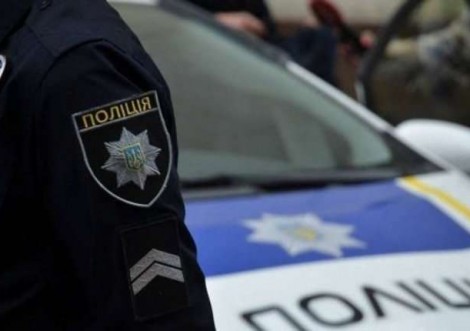 П’яний водій хотів дати хабара поліцейським