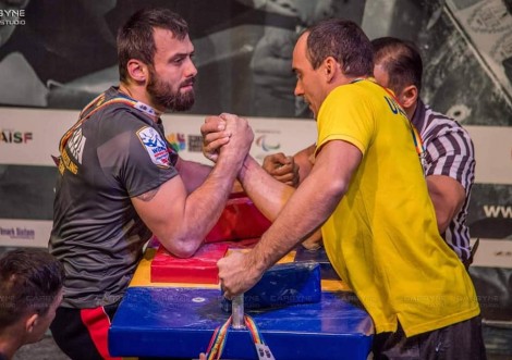 Володимир Касьяненко - четвертий на Чемпіонаті Світу з армрестлінгу!
