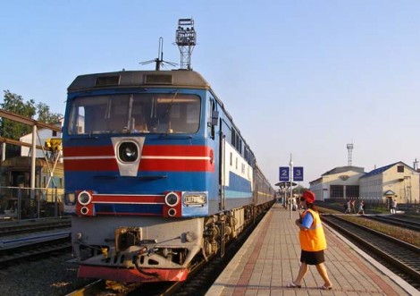 Залізничникам на 10% підвищать зарплати