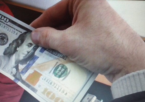 Поліція та прокуратура викрили підприємливих шахраїв