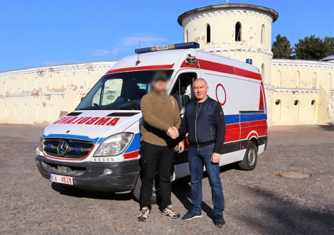 Тростянець передав ЗСУ п'ятий автомобіль від початку року